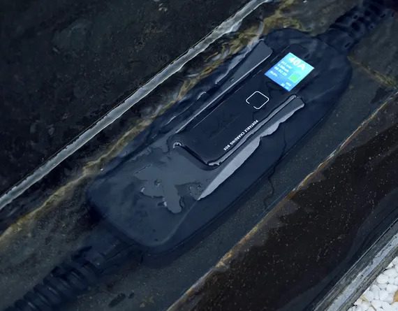 شاحن متنقل BESEN 1